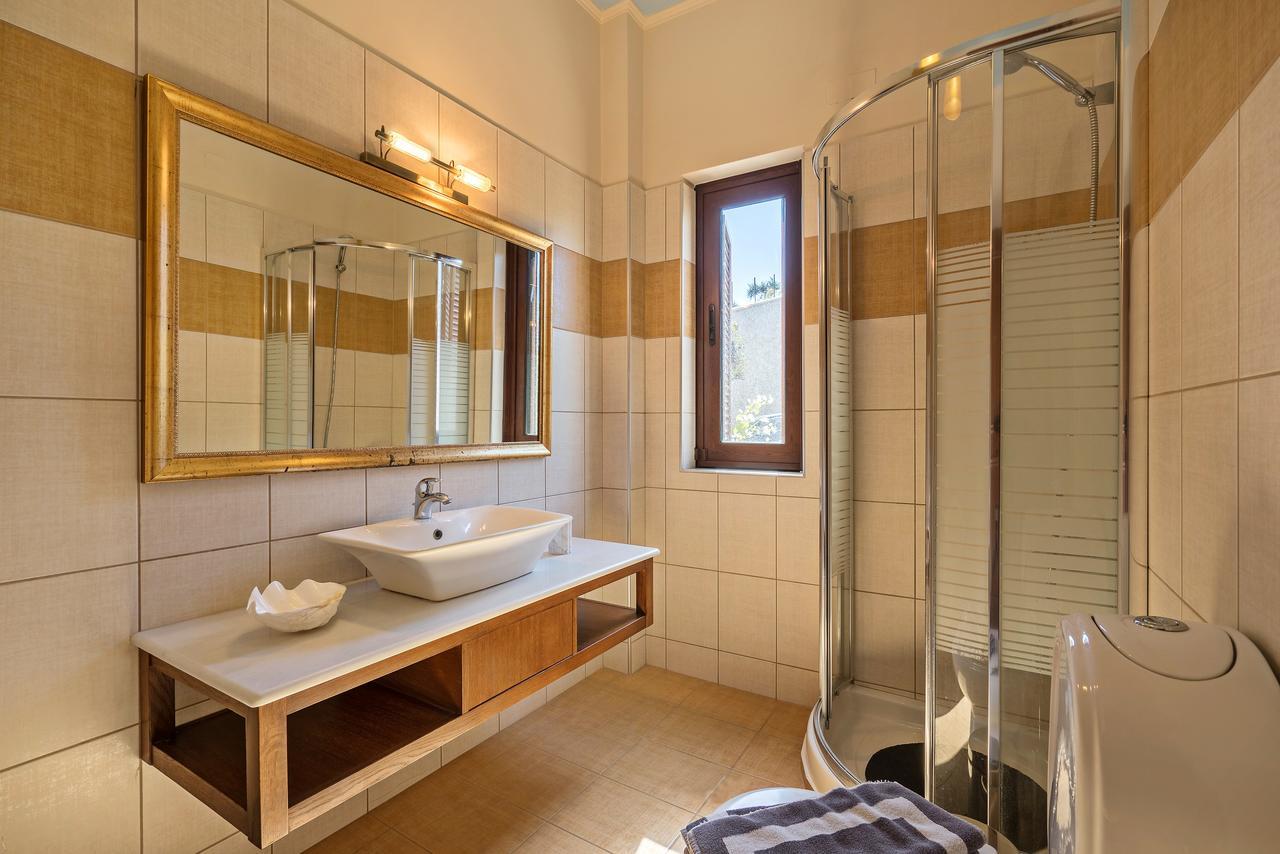 Sea Views At Villa Anemomylos With Heated Pool, Ping Pong And Tennis Agia Pelagia 외부 사진